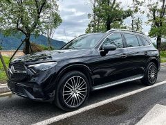 Mercedes-Benz GLC 300 L 4MATIC Version 5 - фото 1