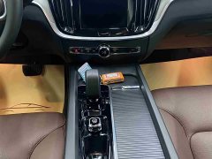 Volvo S60 2025 B4 Zhiyi Luxury Edition - фото 17