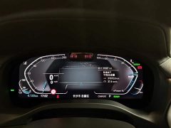 BMW iX3 Version - фото 2