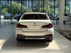 BMW 5 530Li Version M - фото 8