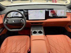 Changan CS75PLUS 1.5T Deluxe Version - фото 6