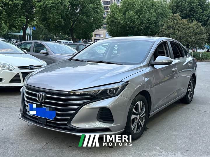 Changan PLUS 1.6L GDI CVTLuxury Version - автомобиль из Китая