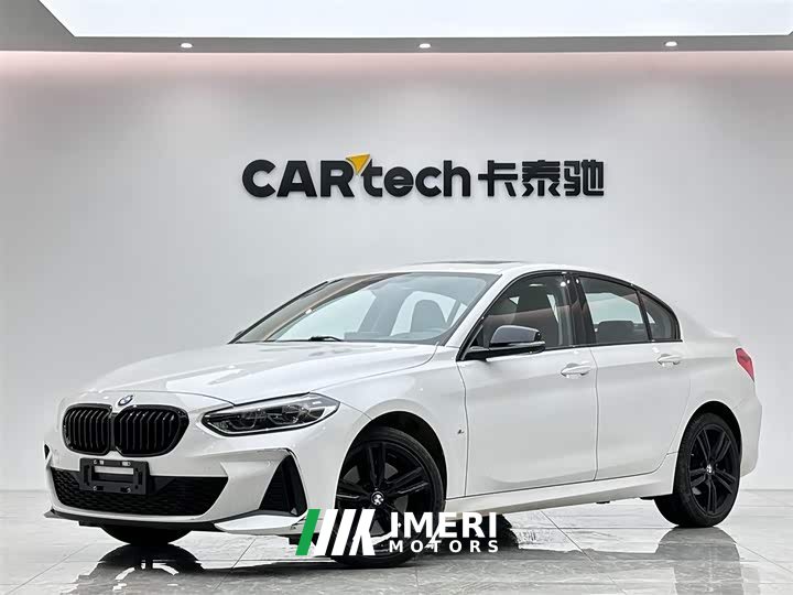 BMW 1 Series 125i M Sports Night Edition - автомобиль из Китая