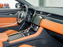 Jaguar XFL 2.0T P300 four-wheel drive flagship sports gold version - фото 20