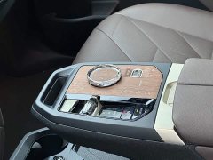 BMW iX xDrive50 - фото 11