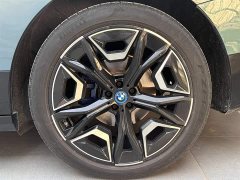 BMW iX xDrive50 - фото 18