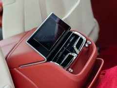 BMW 4.0T V8 Edition - фото 13