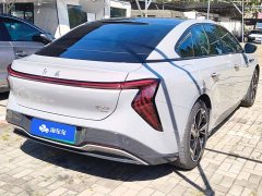 FAW EH7 760 Pro AWD Edition - фото 3