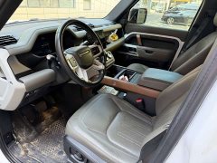 Land Rover 110 P400 Edition - фото 8