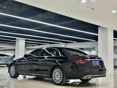 Mercedes-Benz E 300 L Luxury Version - фото 4
