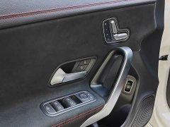 Mercedes-Benz CLA (imported) CLA 200 - фото 9