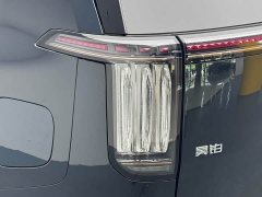 Lynk & Co HL 350 Max Edition - фото 10