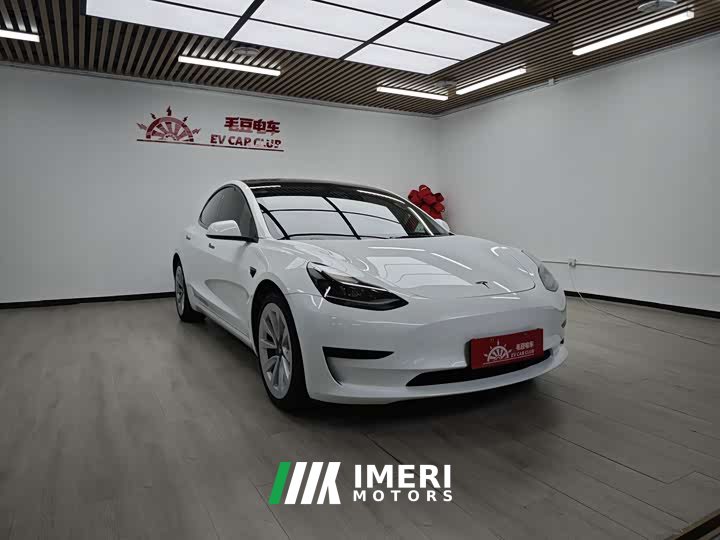 Tesla Model 3 Edition - автомобиль из Китая