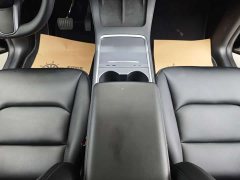 Tesla Model Y Edition - фото 15