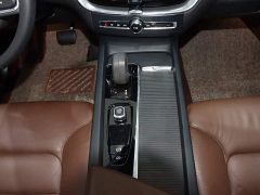 Volvo XC60 B5 AWD Luxury Edition - фото 15