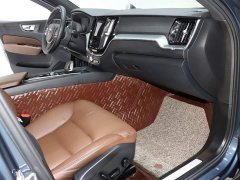 Volvo XC60 B5 AWD Luxury Edition - фото 8