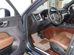 Volvo XC60 B5 AWD Luxury Edition - фото 9