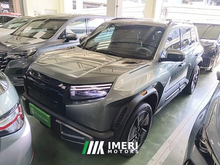 Neta 3 501KM AWDUltra Edition - автомобиль из Китая