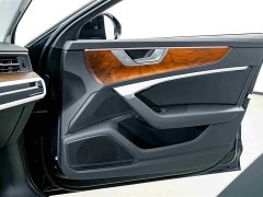 Audi A6 (imported) allroad quattro explorer 55 TFSI exclusive off-road - фото 15