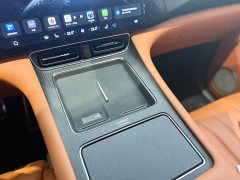 AITO Wenjie M8 extended range Ultra version 53.4kWh 6-seater version (192-line lidar) - фото 8
