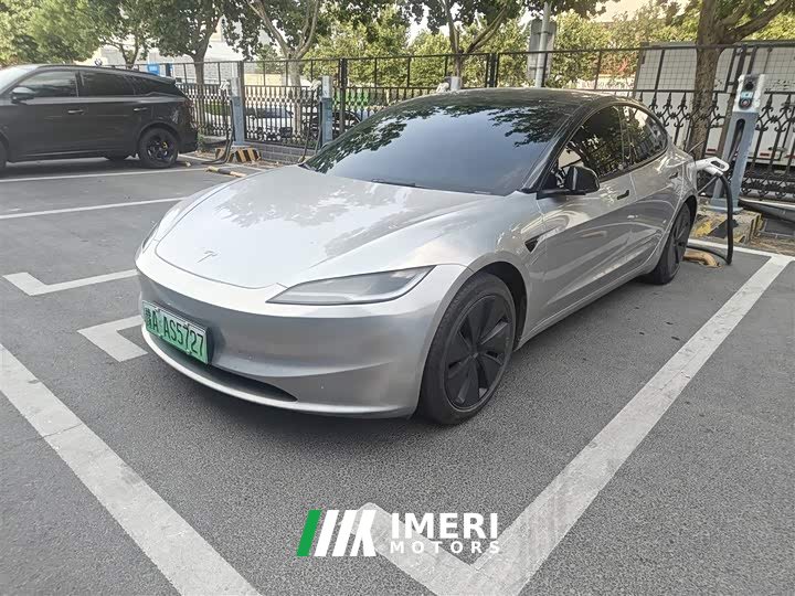 Tesla Model 3 2023 rear-wheel drive version - автомобиль из Китая