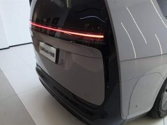 Li Auto Ideal MEGA Home Family Special Edition - фото 12