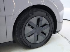Li Auto Ideal MEGA Home Family Special Edition - фото 13