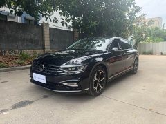 Volkswagen Magotan 2023 2 Million Edition 330TSI DSG Luxury - фото 1