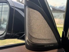 BMW 5 Series 530Li Leading Luxury Package - фото 12