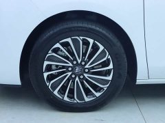 Buick GL8 New Energy Lu Shang Exclusive Edition - фото 4