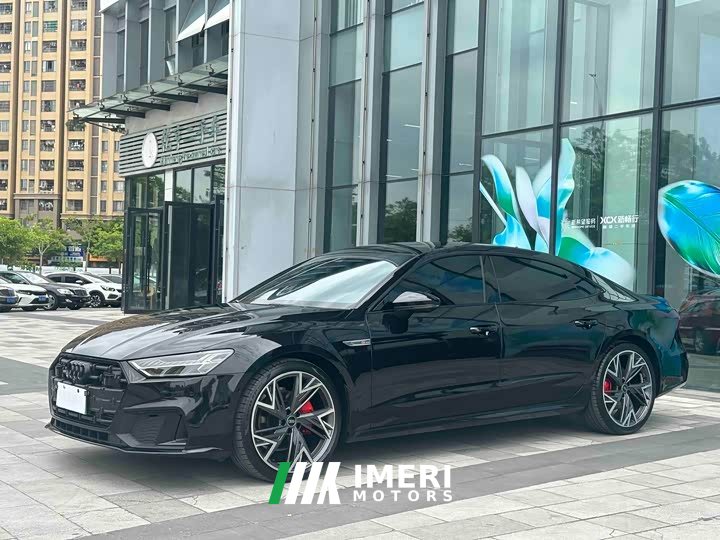 Audi A7L 45 TFSI quattro S-line Black Warrior Edition - автомобиль из Китая