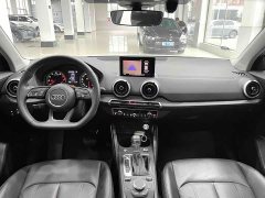 Audi Q2L 2022 35 TFSI fashionable and dynamic - фото 9