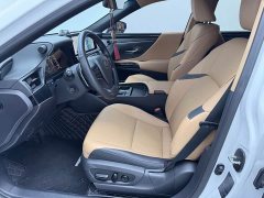Lexus ES 2023 200 Excellence Edition - фото 13