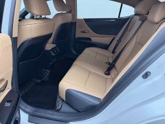Lexus ES 2023 200 Excellence Edition - фото 15