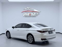 Lexus ES 2023 200 Excellence Edition - фото 6