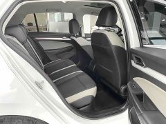 Volkswagen Golf 2021 280TSI DSG Pro - фото 10
