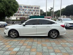 Honda Civic 240TURBO CVT Dynamic Edition - фото 2