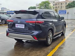 Toyota Highlander 2022 dual engine 2.5L four-wheel drive premium version 7 seats - фото 18
