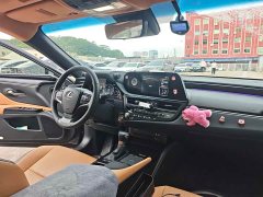 Lexus ES 2021 200 Excellence Edition - фото 13