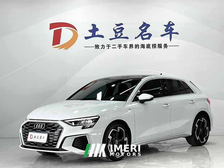 Audi A3 facelift Sportback 35 TFSI luxury sports - автомобиль из Китая