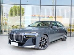 BMW 7 Series 2023 735Li M Sports Package - фото 1