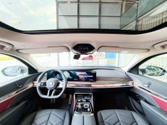 BMW 7 Series 2023 735Li M Sports Package - фото 12