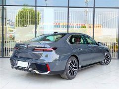 BMW 7 Series 2023 735Li M Sports Package - фото 7