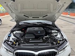 BMW 3 Series 325Li M Sports Package - фото 11