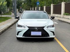 Lexus ES 200 Edition - фото 2