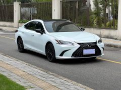 Lexus ES 200 Edition - фото 3