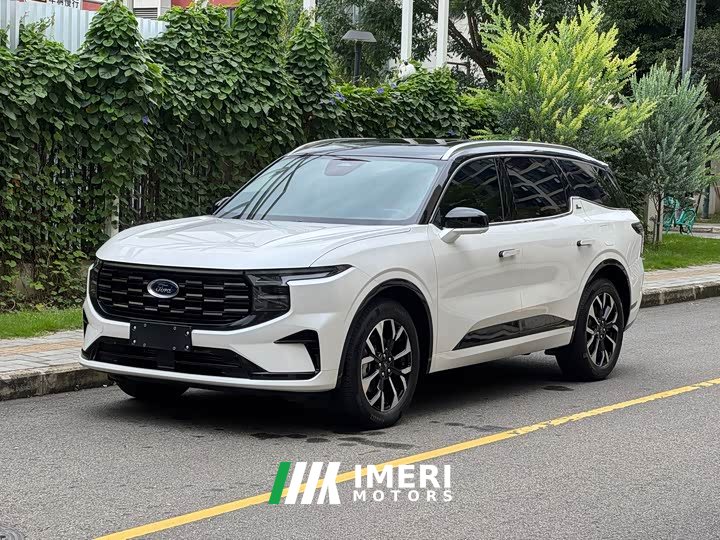 Porsche L 2.0T EcoBoost AWD Version - автомобиль из Китая