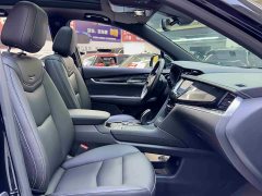 Cadillac XT6 2.0T seven-seat two-wheel drive luxury - фото 8