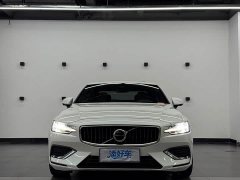 Volvo S60 B4 Luxury Edition - фото 2