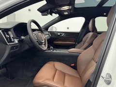 Volvo S60 B4 Luxury Edition - фото 4